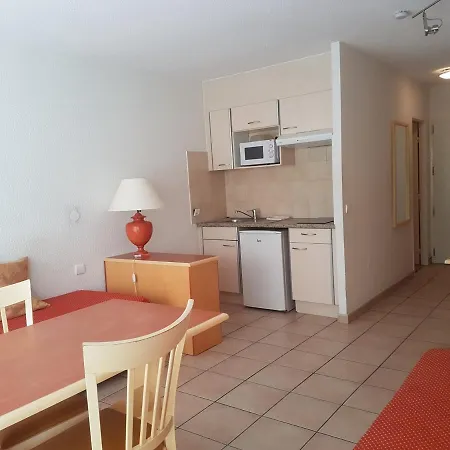 Climatise - A 50m - - Wifi Gratuit - Fr-1-466a-39 *